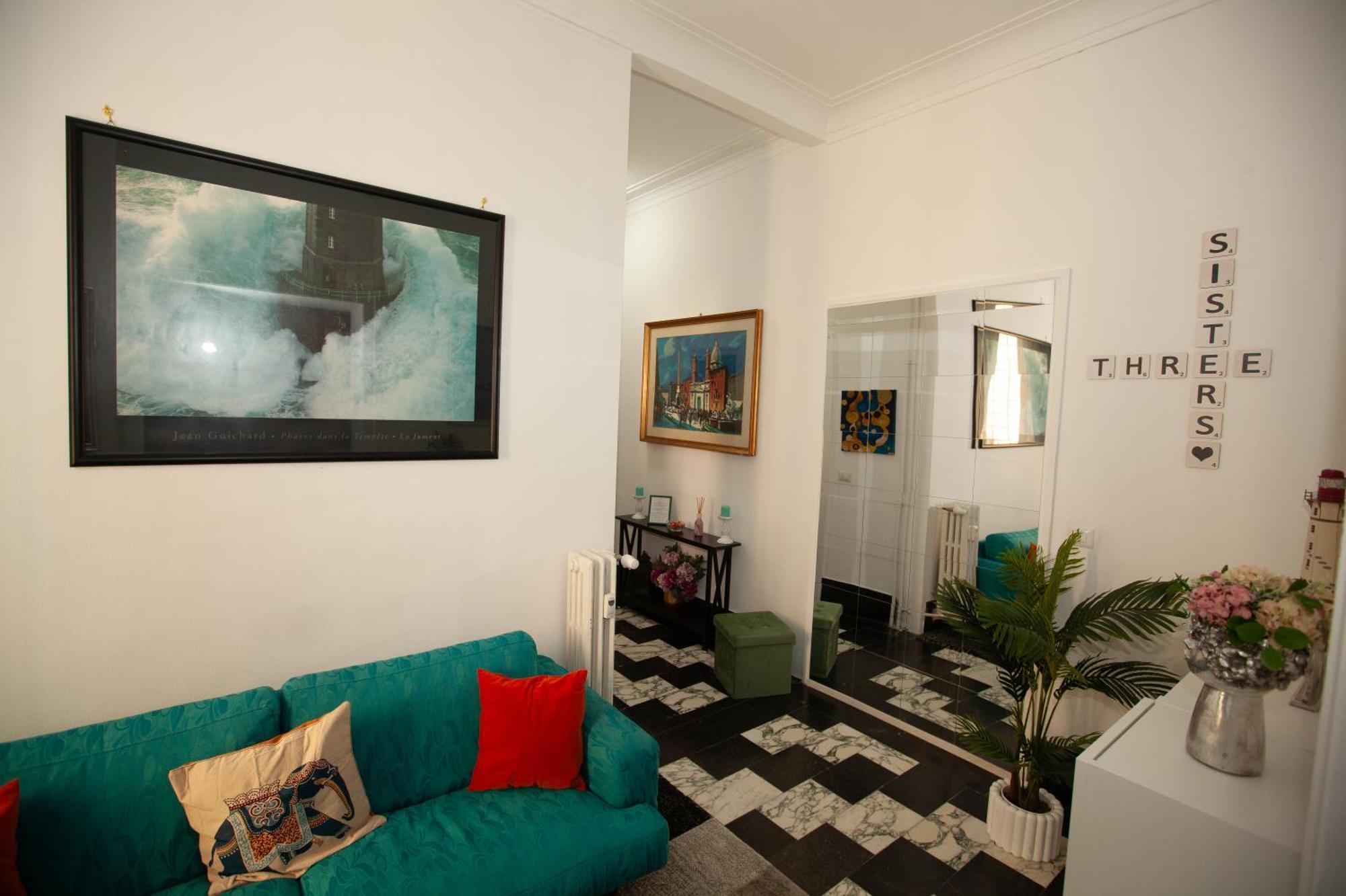 Three Sisters- La Casa Nel Cuore Di Roma ภายนอก รูปภาพ